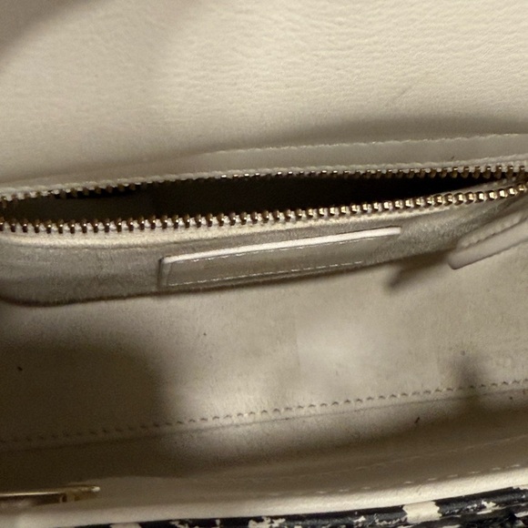 LADY DIOR SMALL IN LIKE NEED COND.  ALL HAND-BEADED AND STITCHED. - Picture 4 of 8